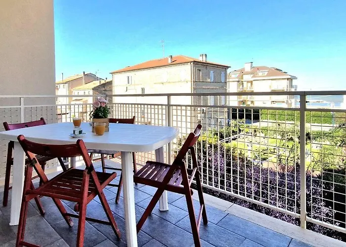 [gioiello Al Mare] Wi-fi Relax Terrazza Clima Appartamento *